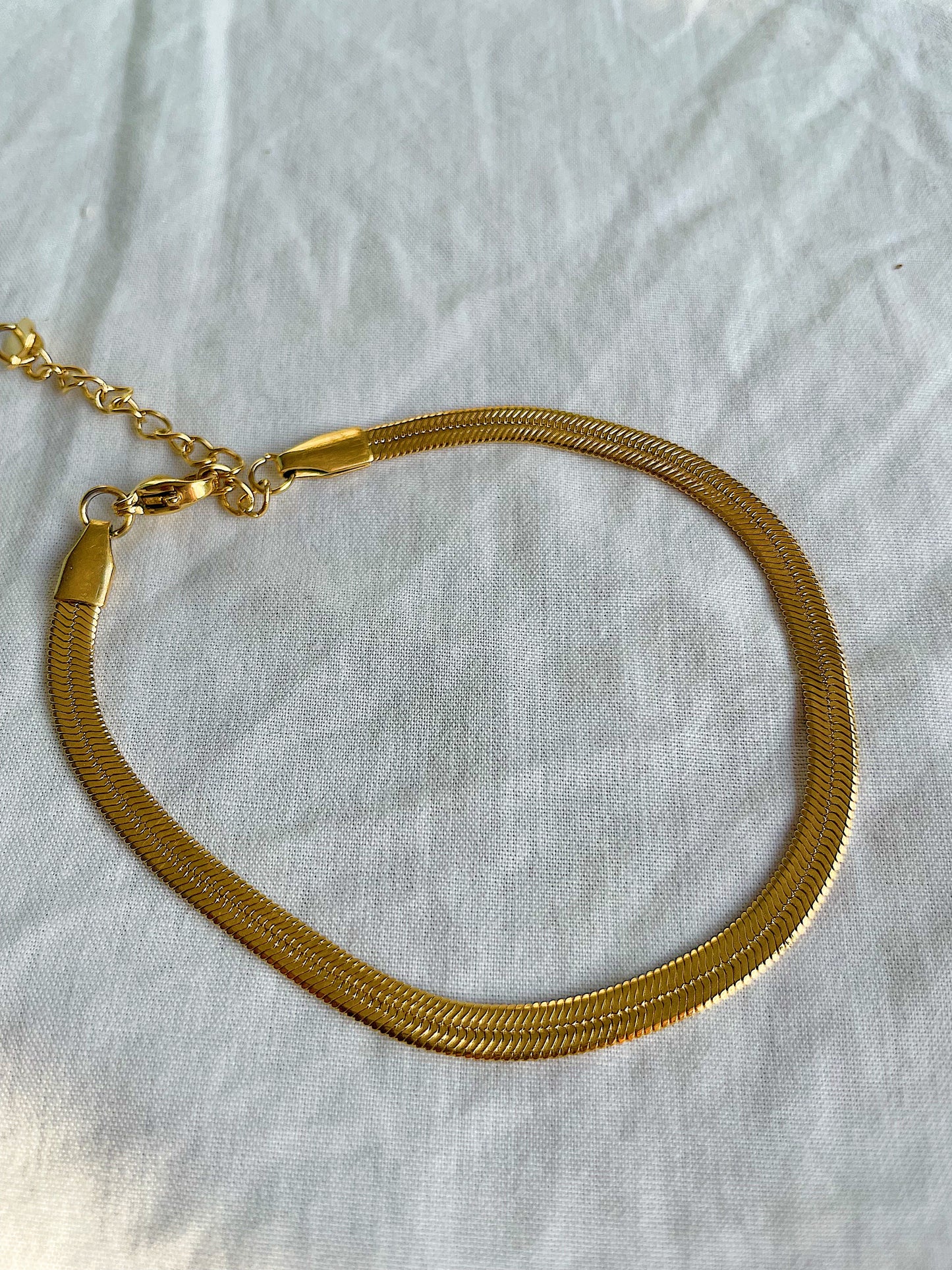Herringbone 7” Gold Filled bracelet - Serenityy The Brand