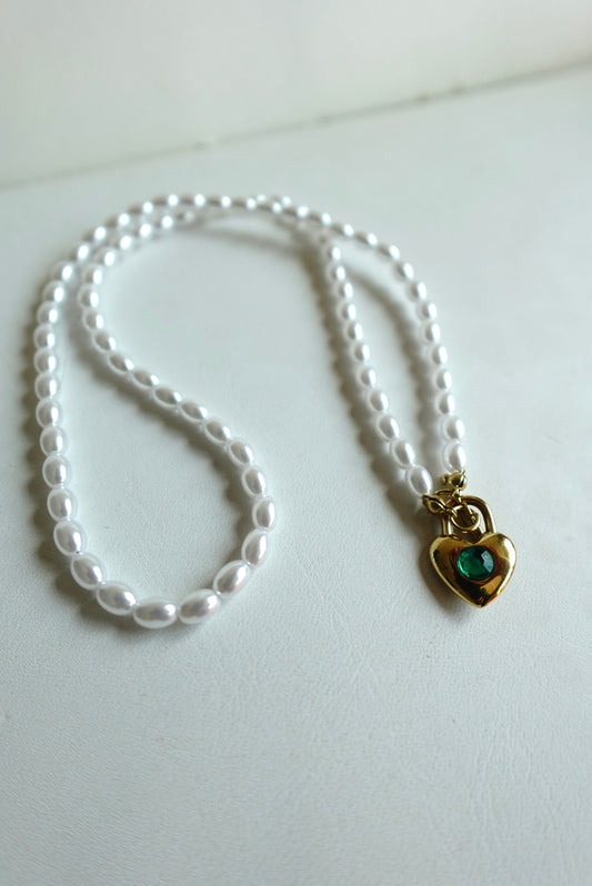 “Green With Envy” Emerald Pearl Heart Toggle Necklace